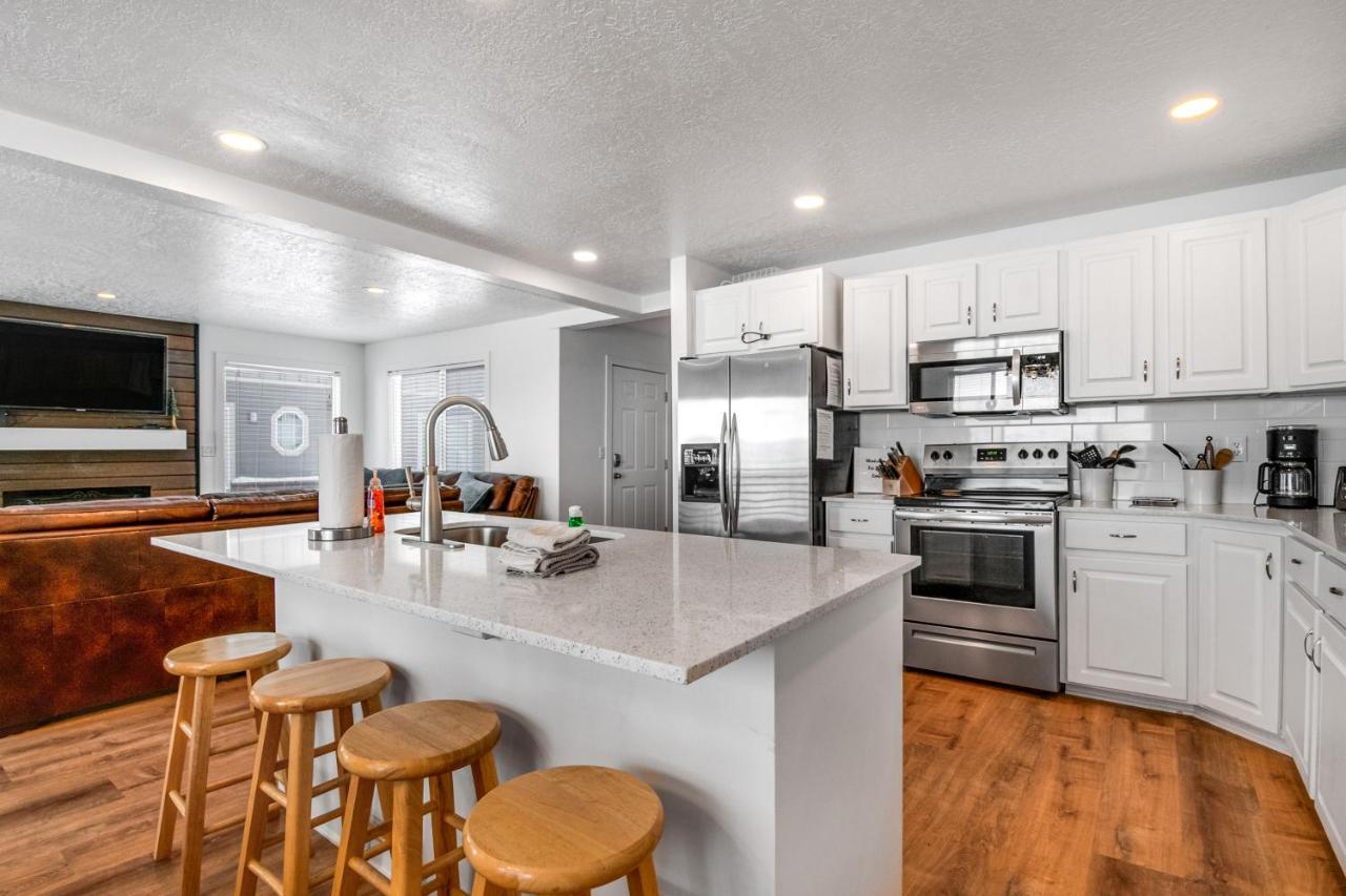 Harbor Village Retreat Garden City Bagian luar foto